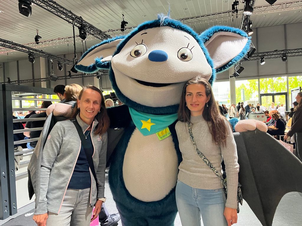 Aneta Fuchsová a Bára Bukovská na Frankfurtském knižním veletrhu 2026